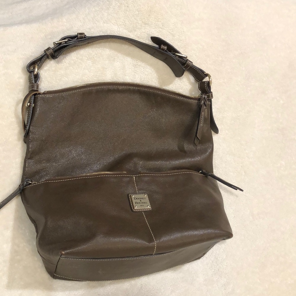 Dooney & bourse bag